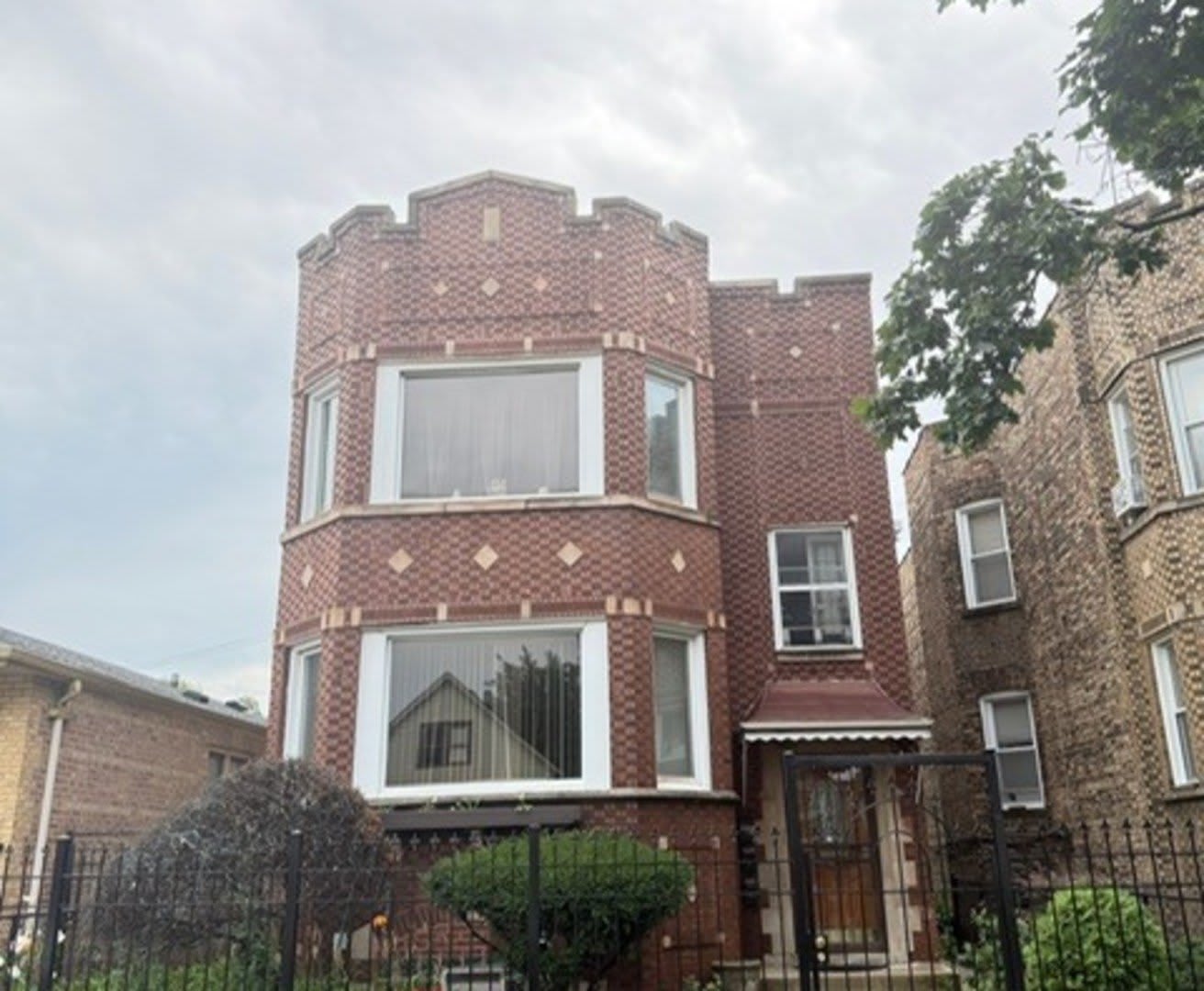 8347 S Peoria Avenue – photo 1