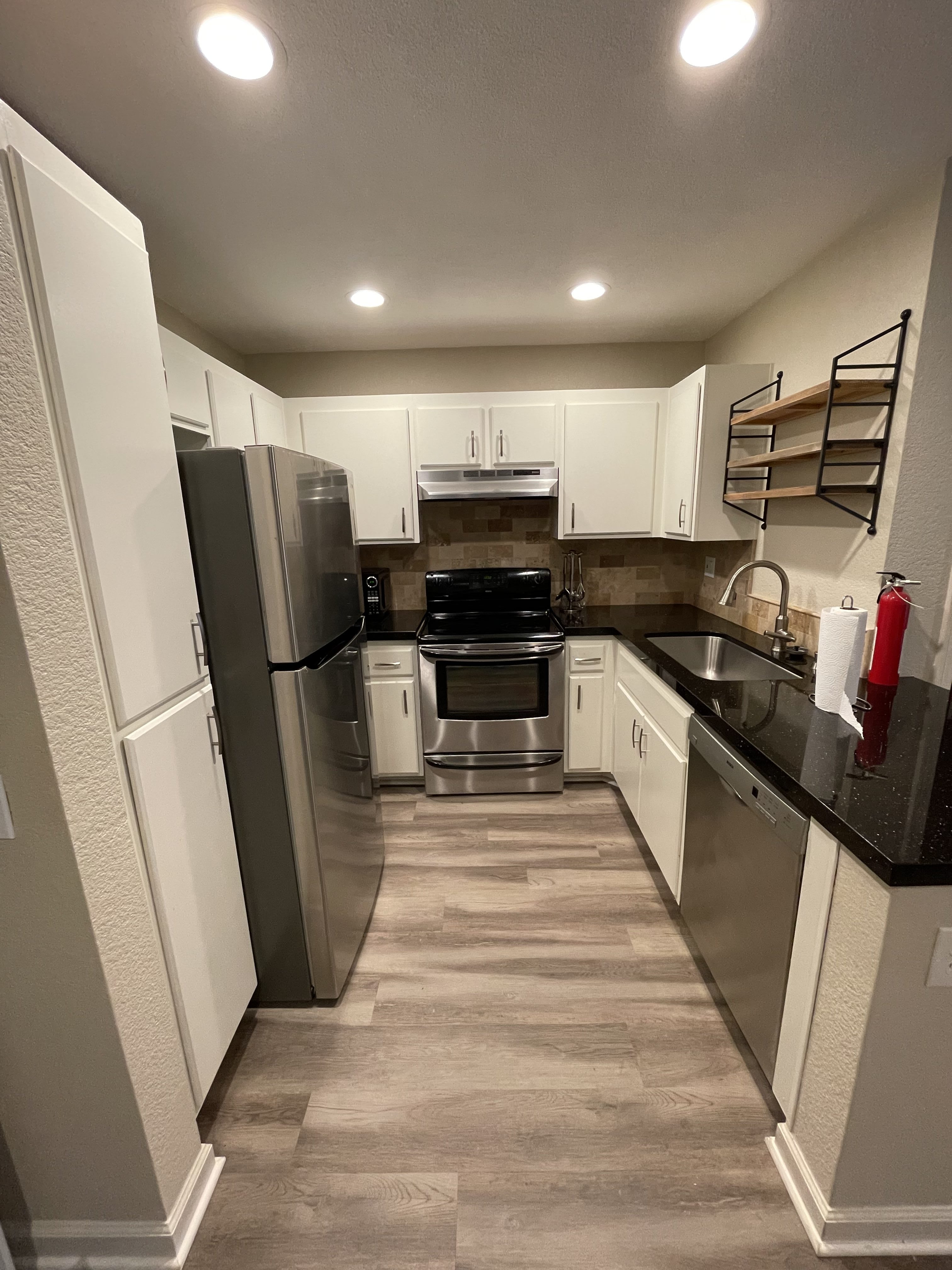 2505 San Gabriel Way – photo 3