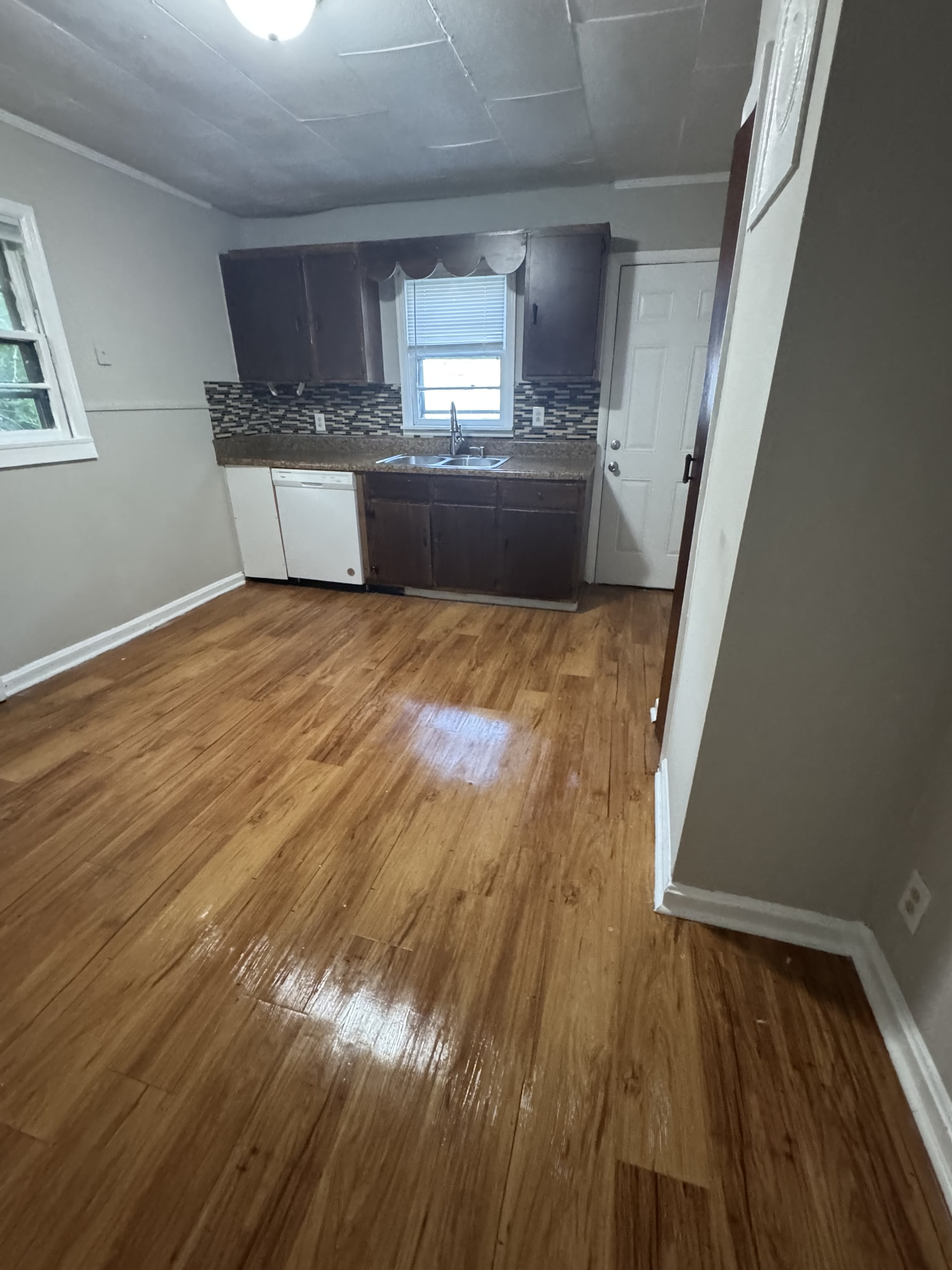 1613 Dorchester Avenue – photo 3