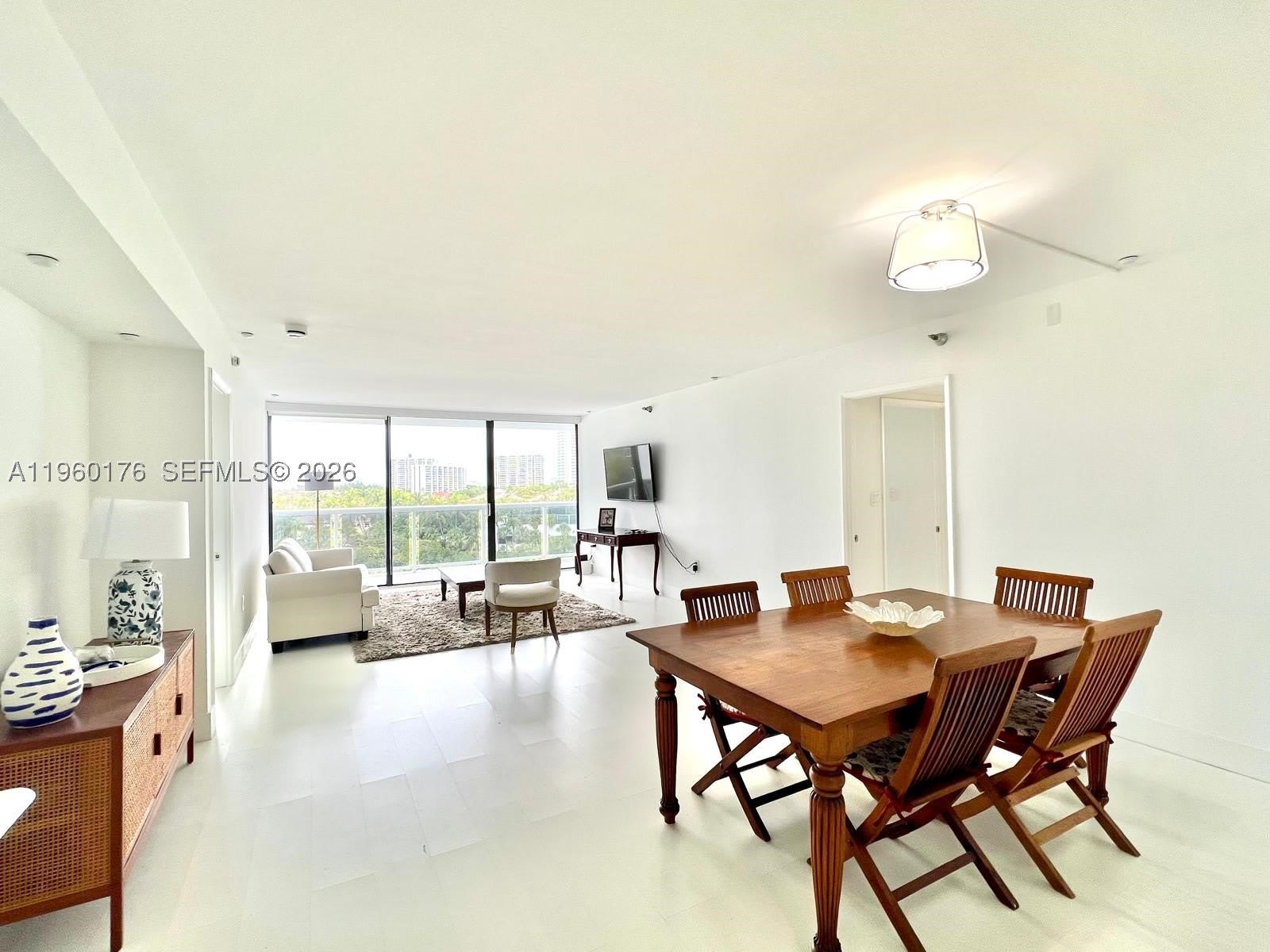 20515 E Country Club Dr – photo 2