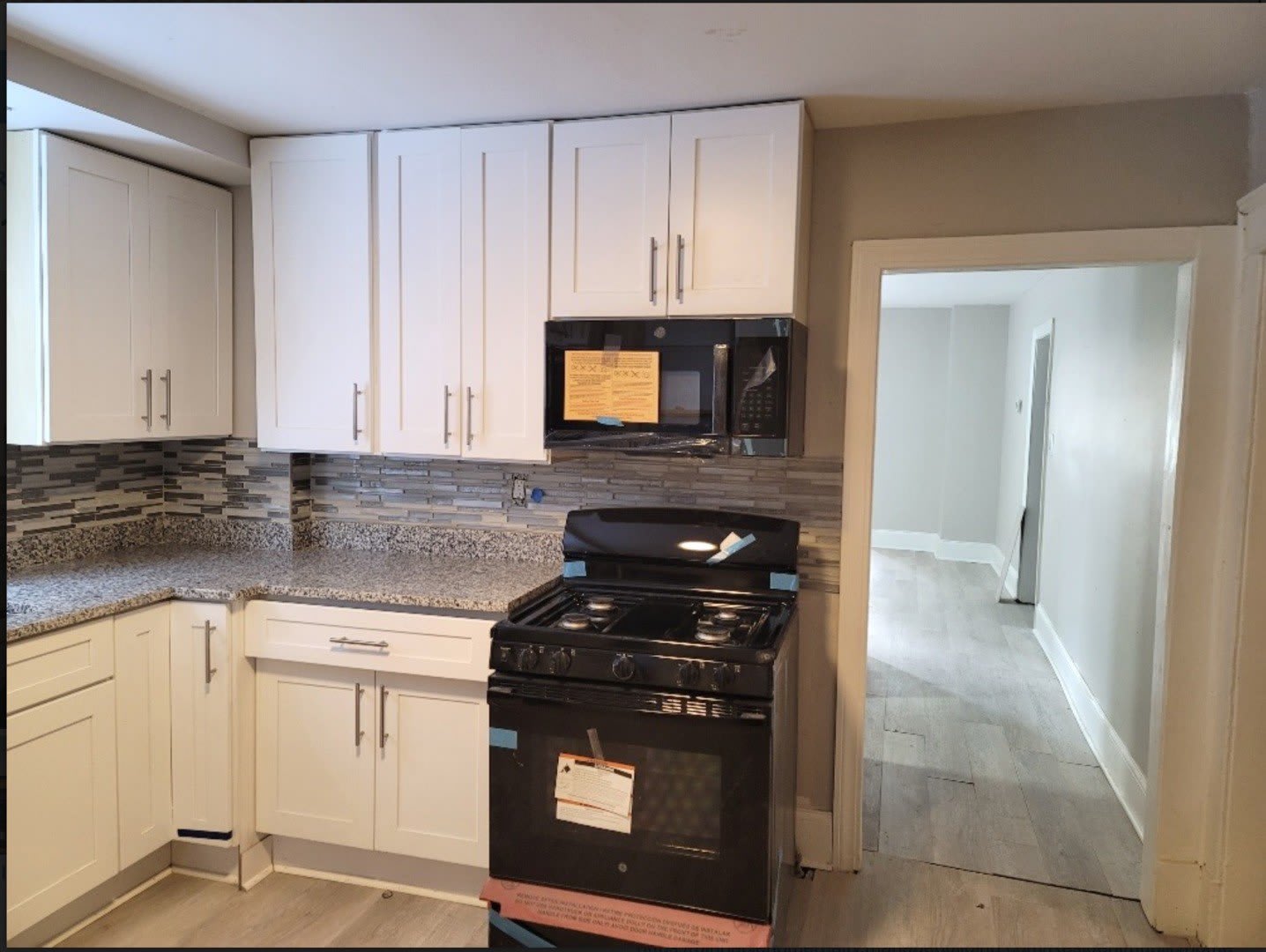 9611 S Avenue L – photo 4