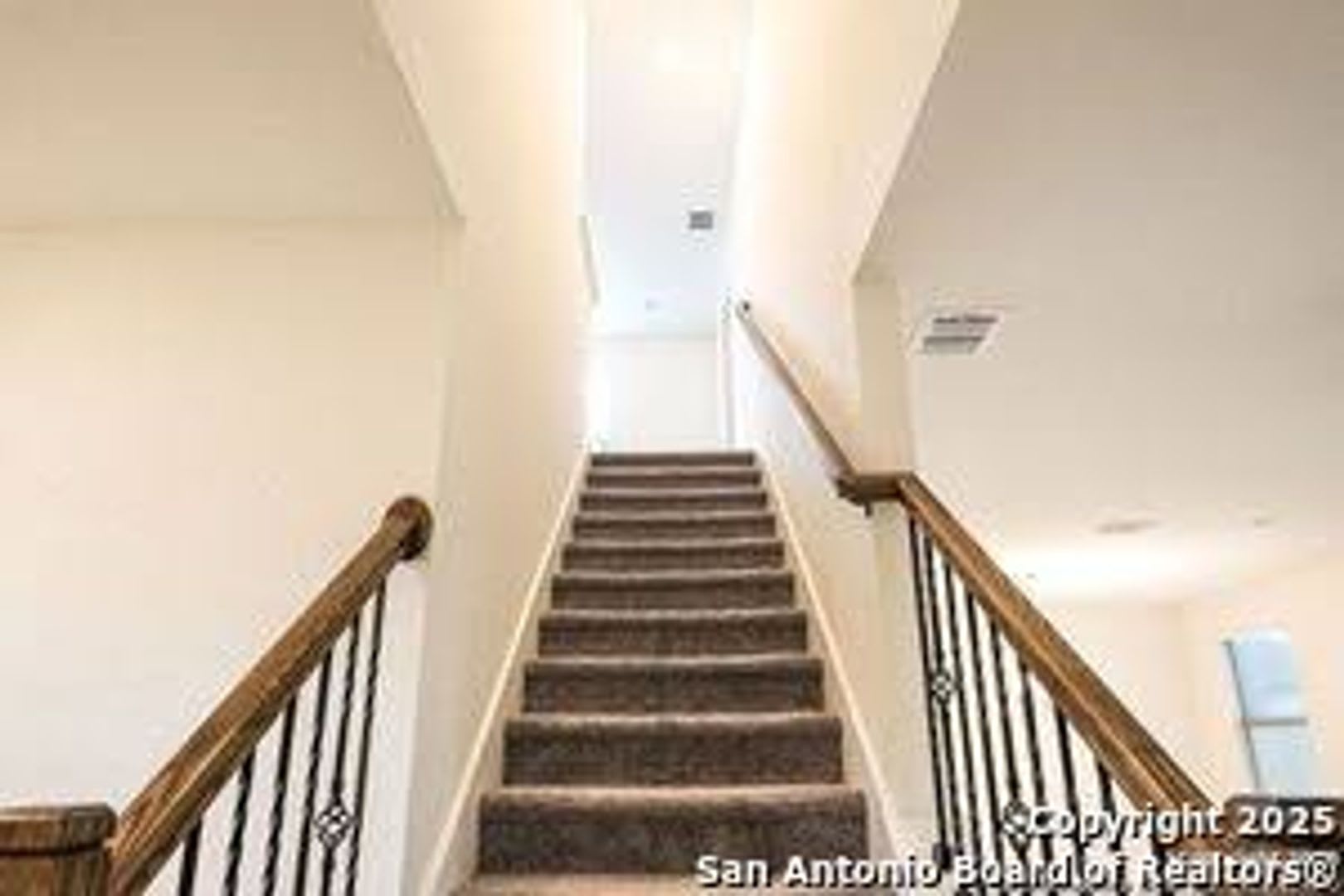 Rental Home – photo 4