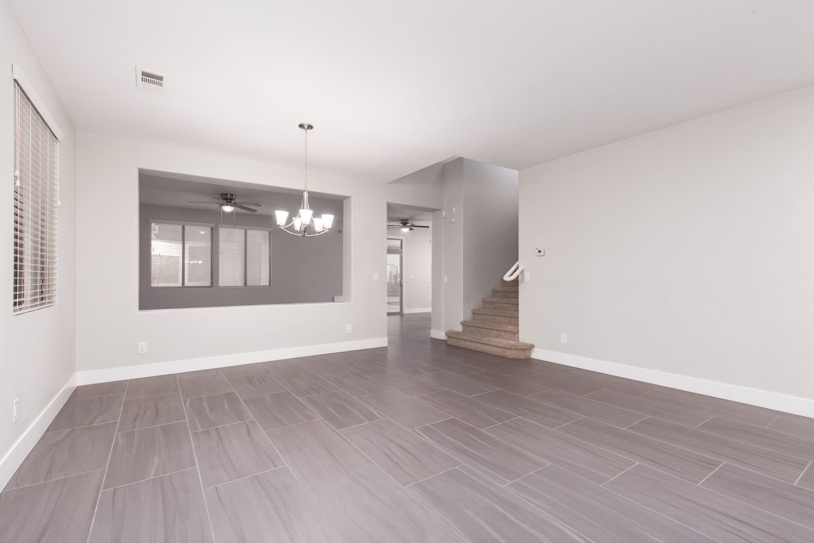Stunning Remodeled Henderson Home with Pool & Spa – photo 5