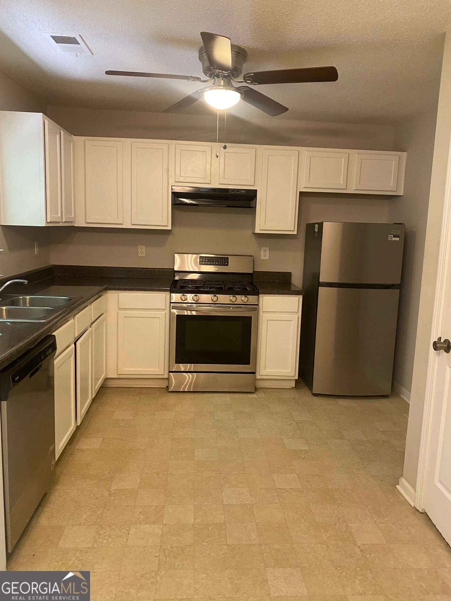 553 Wren Walk – photo 3