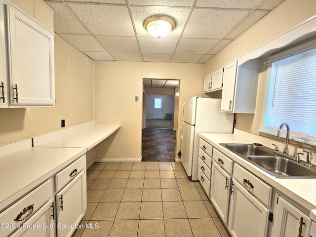 1019 Bunker Hill Street – photo 2