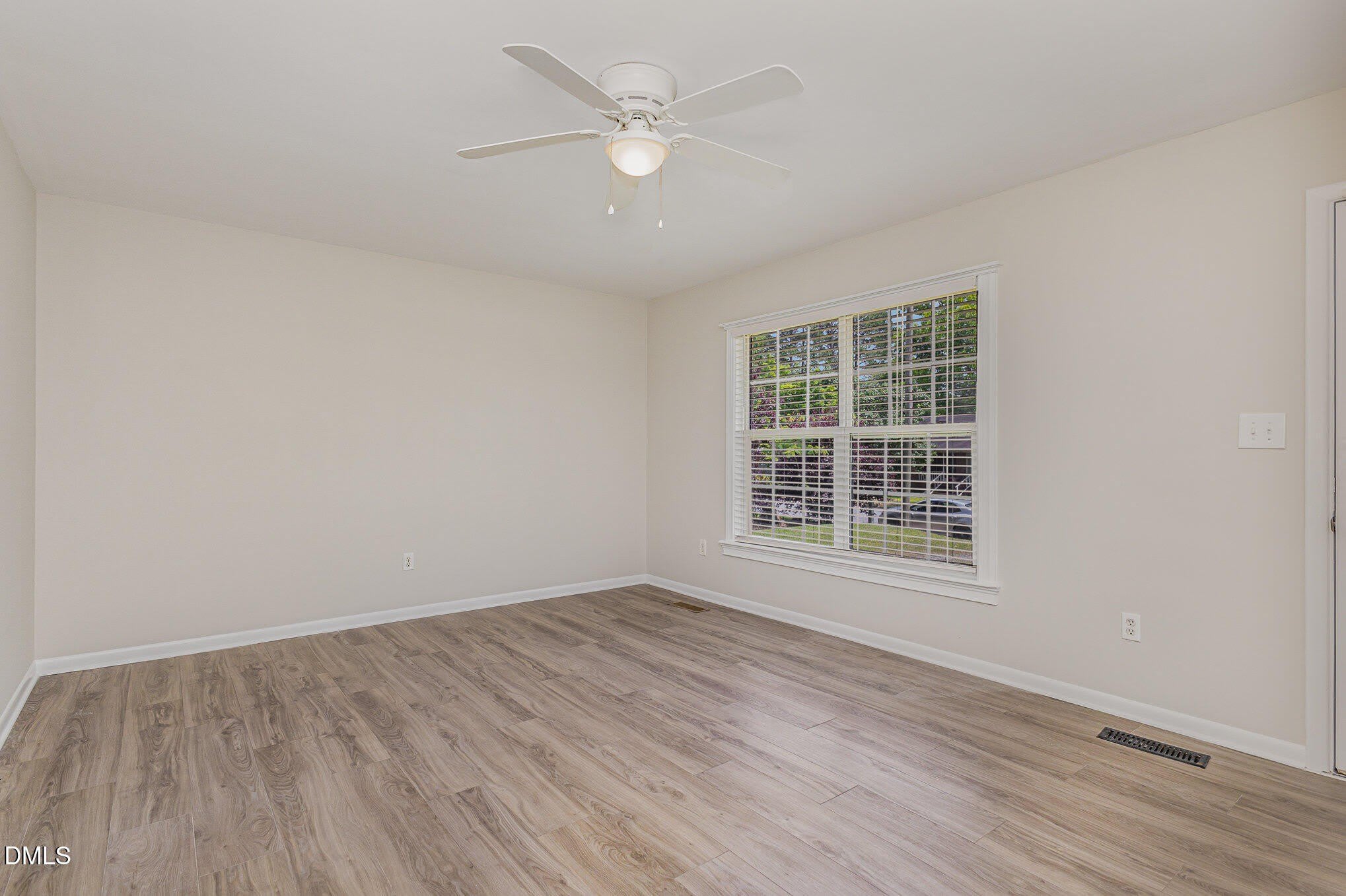 806 Primrose Street – photo 5