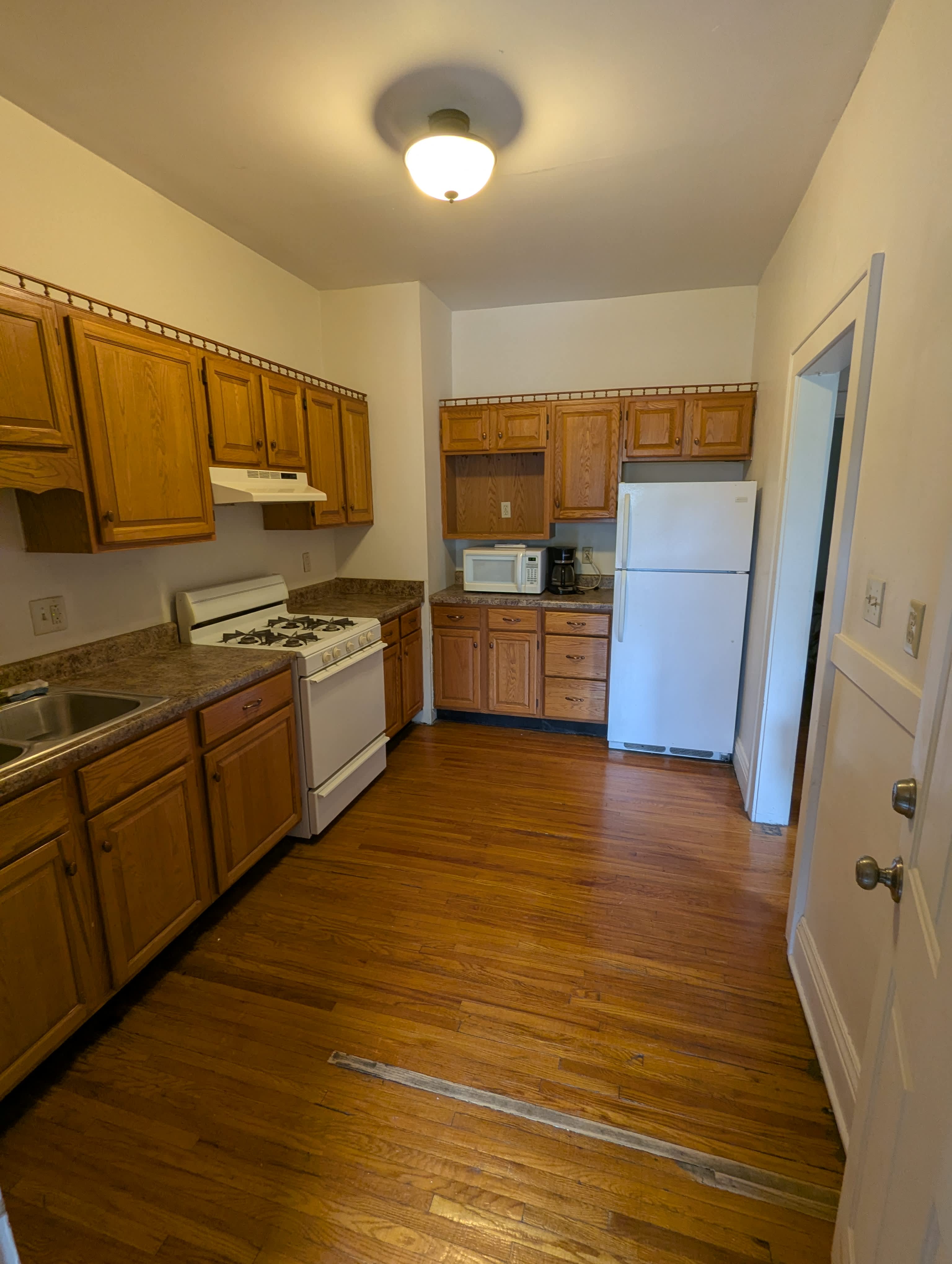 1019 North Farmington Road – photo 3