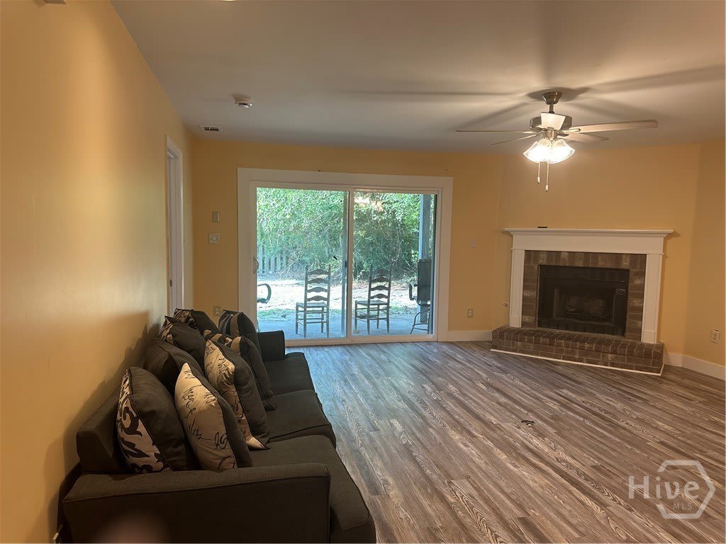 300 Hampton Street – photo 5