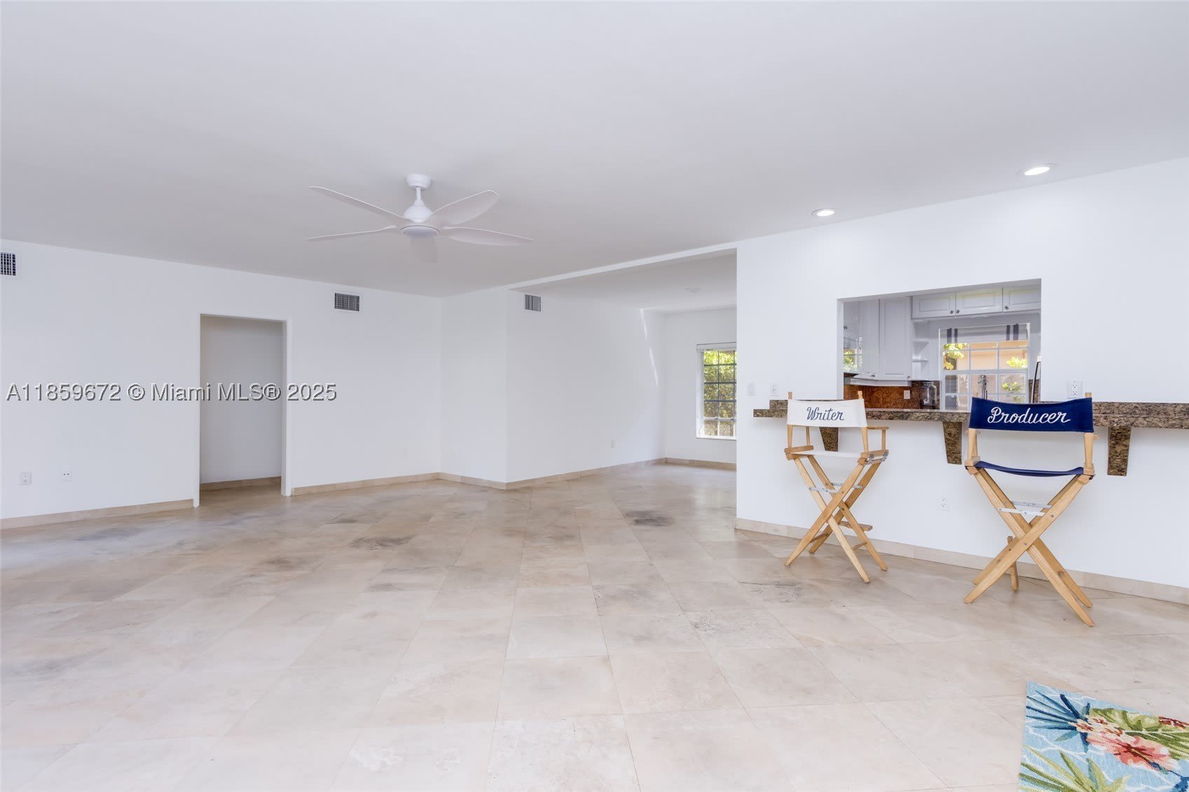 60 Park Dr – photo 3