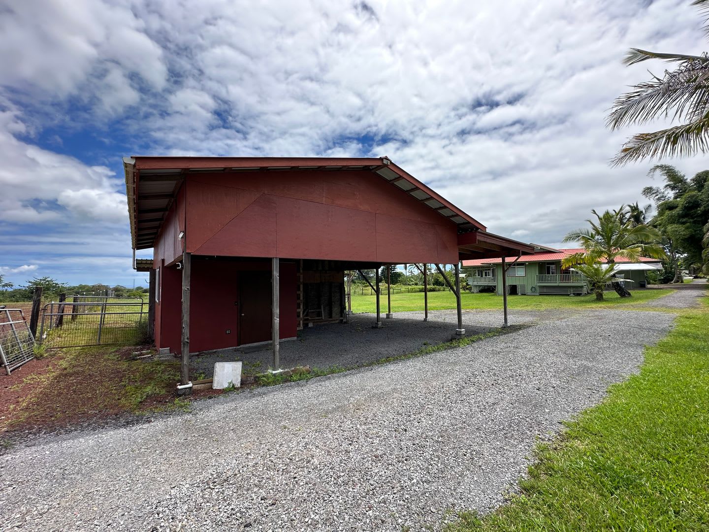 4 Bedroom/ 2.5 Bath – photo 2