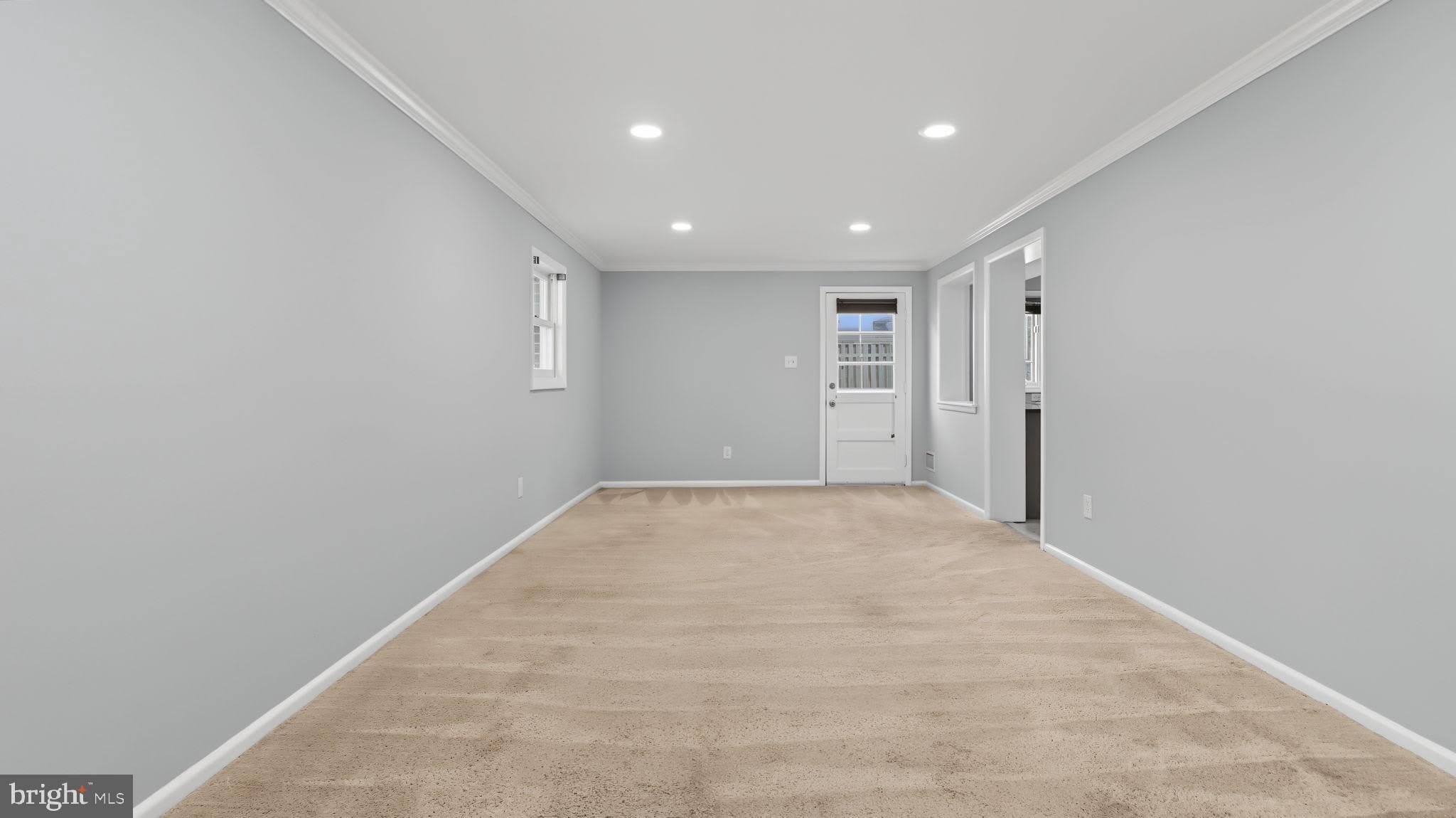 11419 LUND Place – photo 5