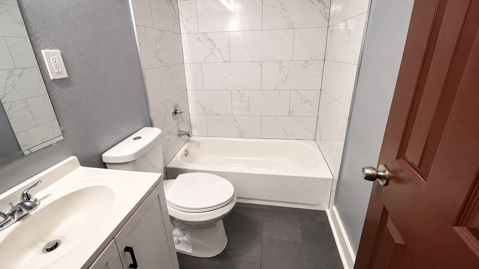 792 Goodwyn Street – photo 5