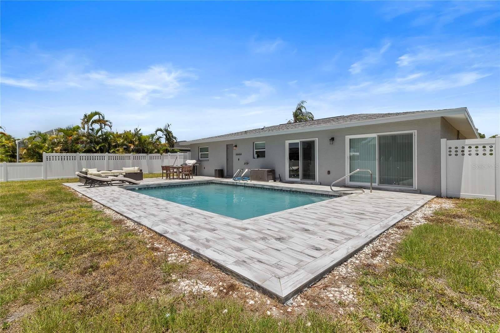 60 GOLFVIEW Road – photo 5