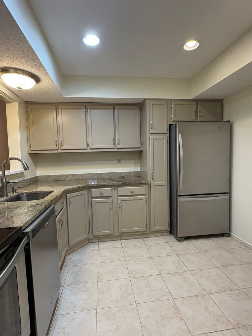 3 Willow Ln Avon, CT. – photo 3