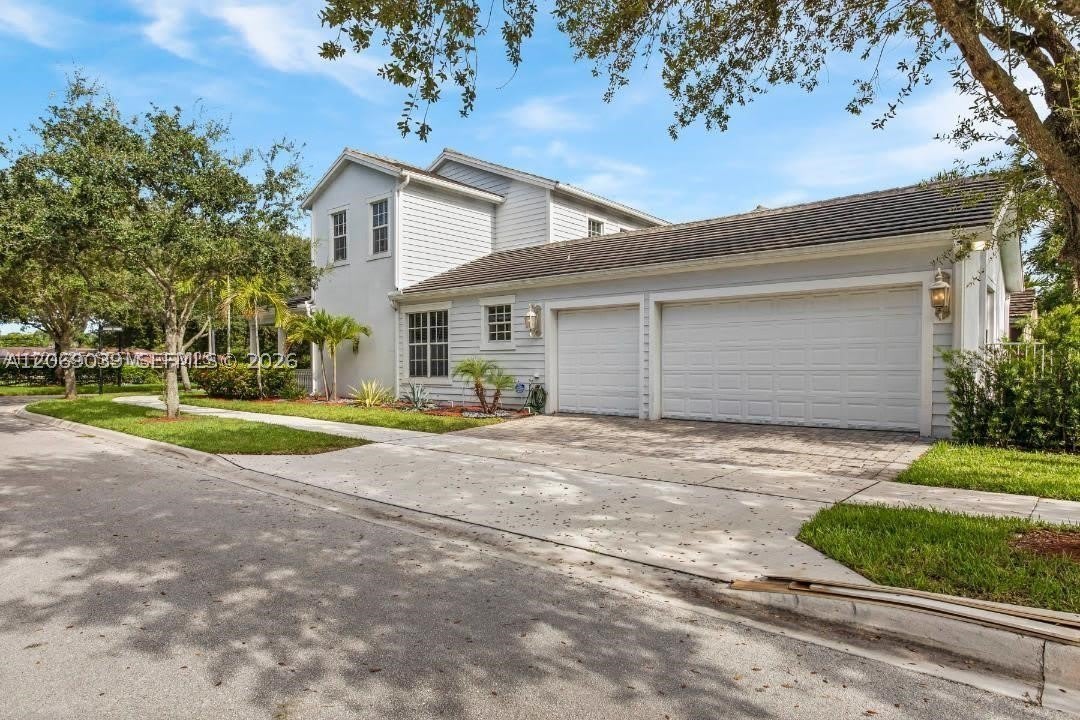 4762 Lakeside Ter – photo 5