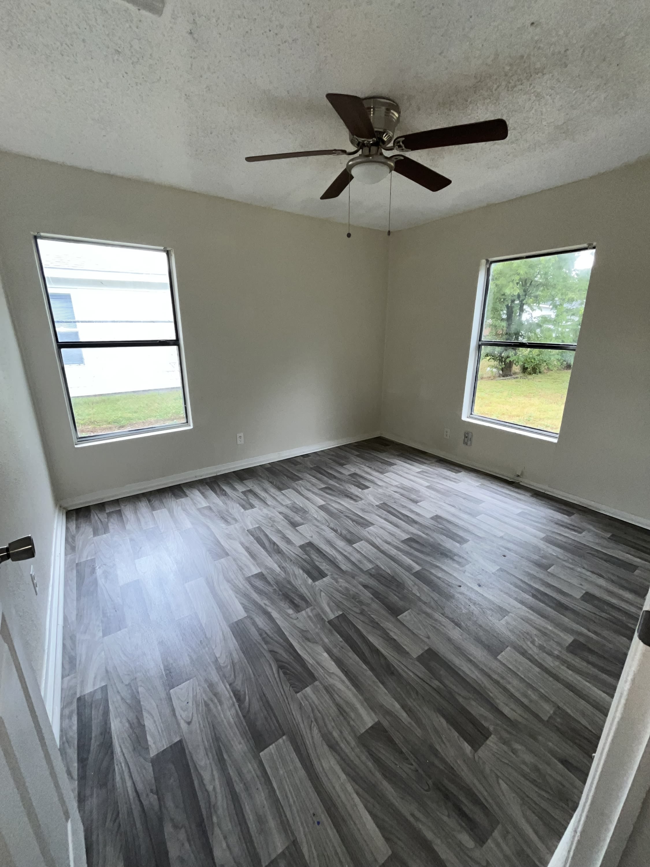 1708 Duncan Avenue – photo 4
