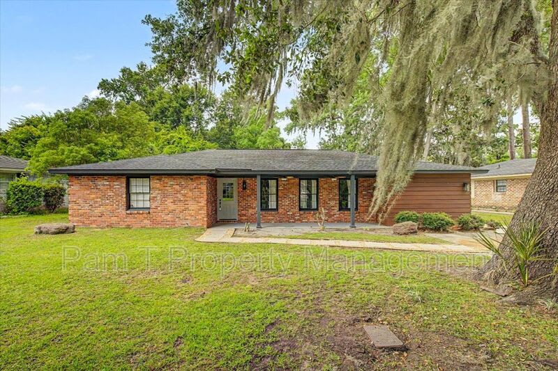 1332 Grace Dr – photo 1