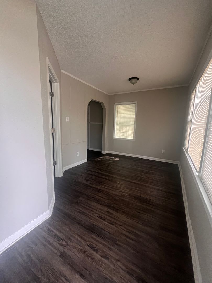 Newly Renovated Unit in Heart of Memphis – photo 1