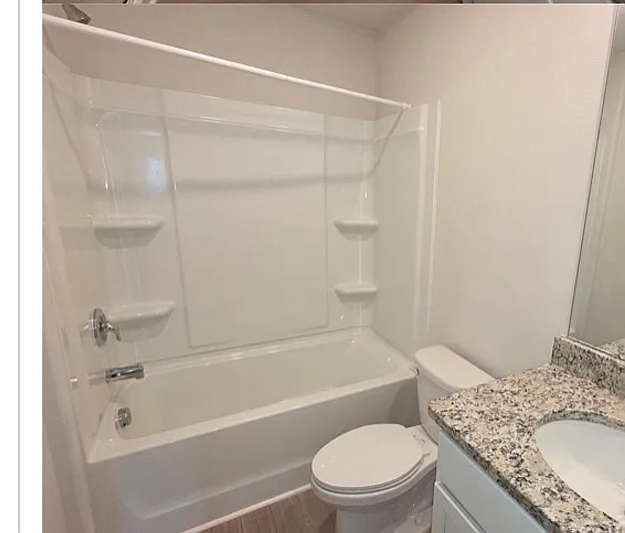Room in 4 Bedroom Home at Nia Rd – photo 4