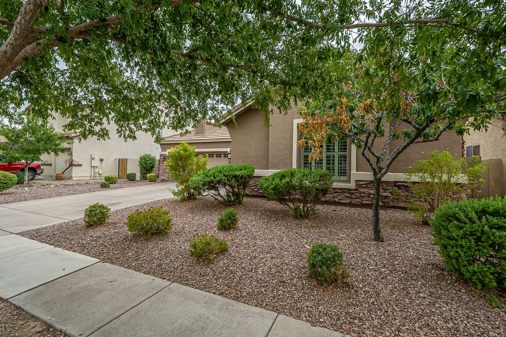 Phoenix Pool Home – photo 4