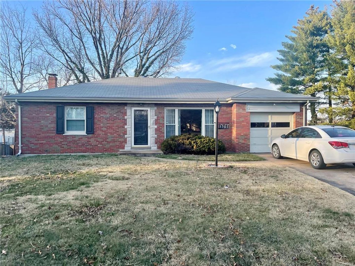 8501 GRANTSHIRE LANE – photo 1