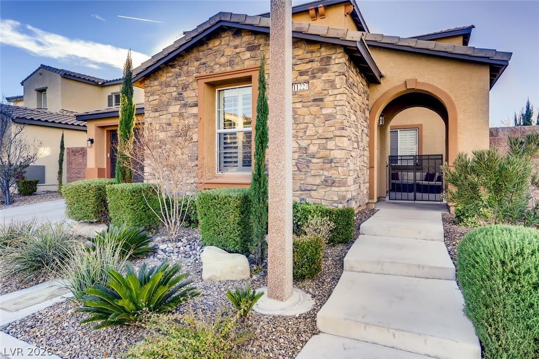 11227 Applevale Court – photo 2