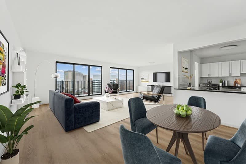 Sherwood at Southern Towers – photo 2