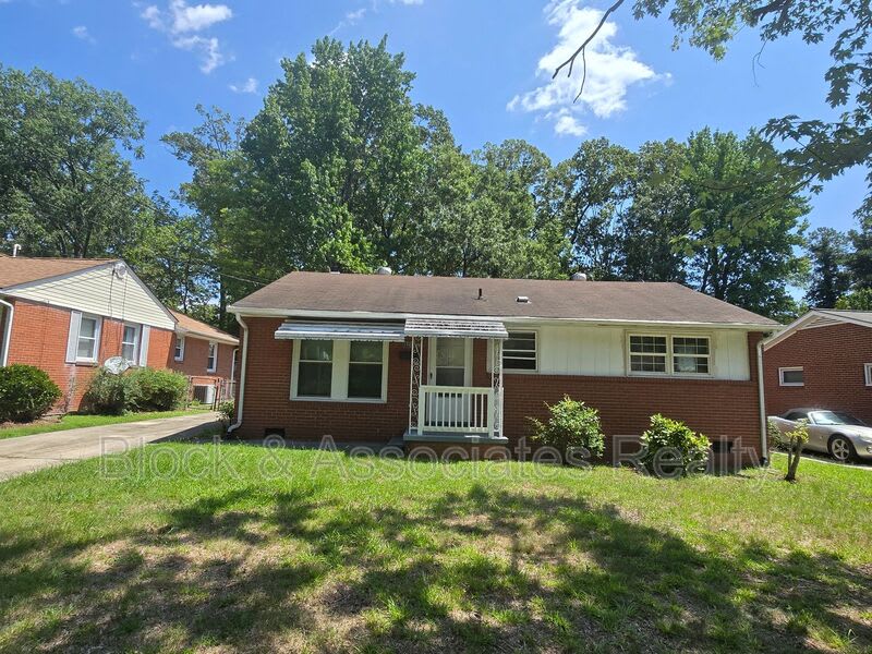 1605 Pichard St. – photo 1