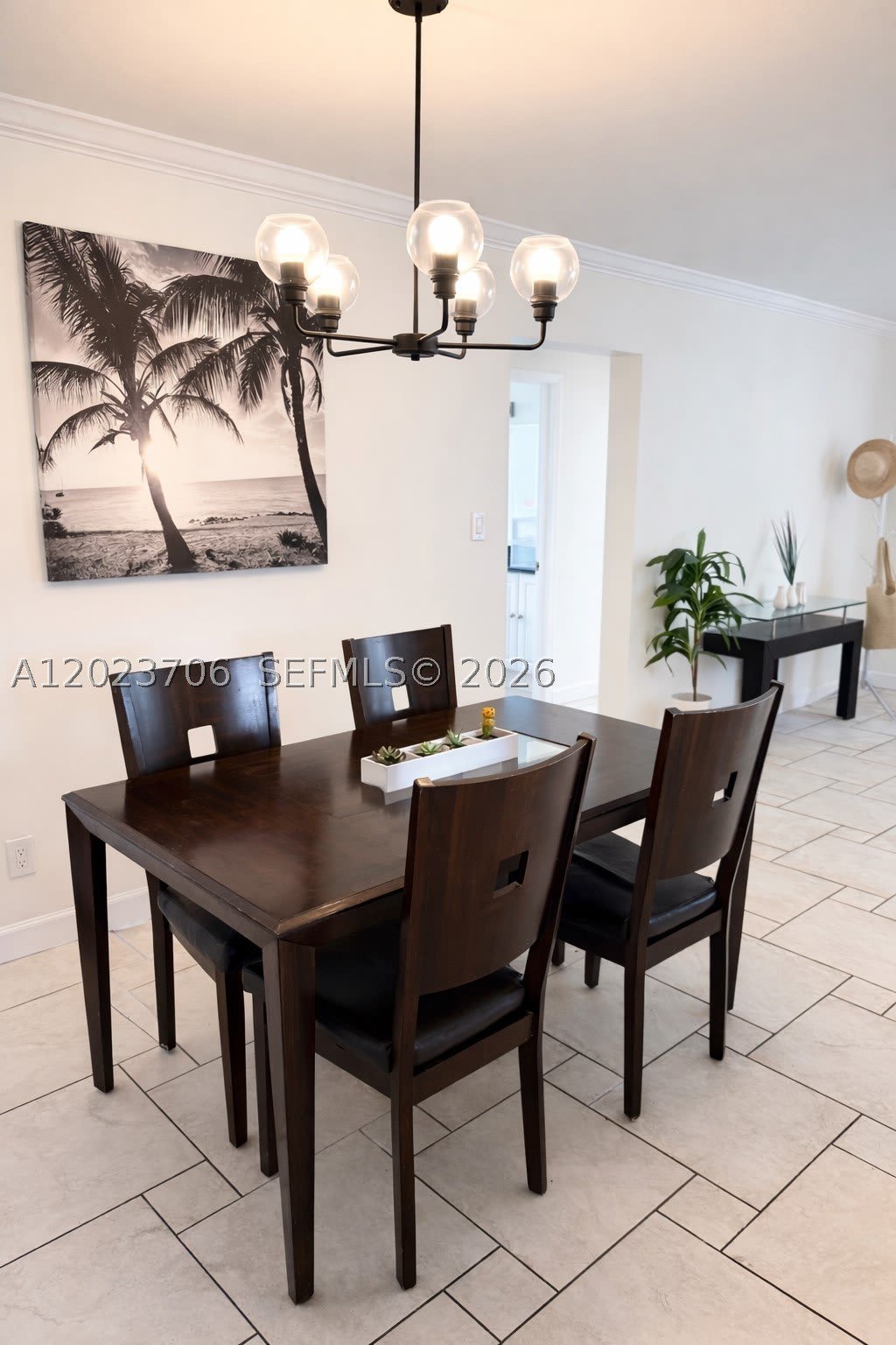 232 SE 6th St – photo 4
