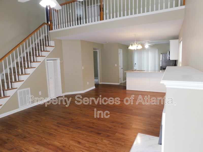 202 Woodland Way – photo 3