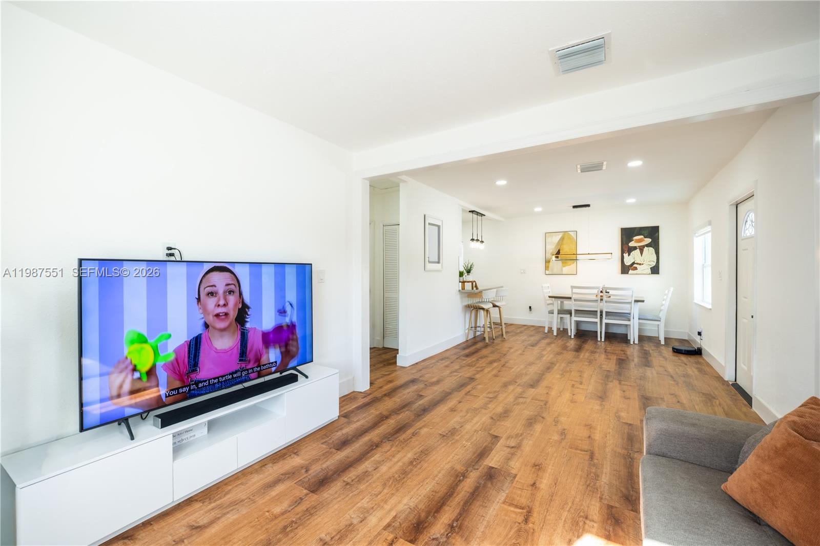 10050 Southwest 171st Street – photo 4