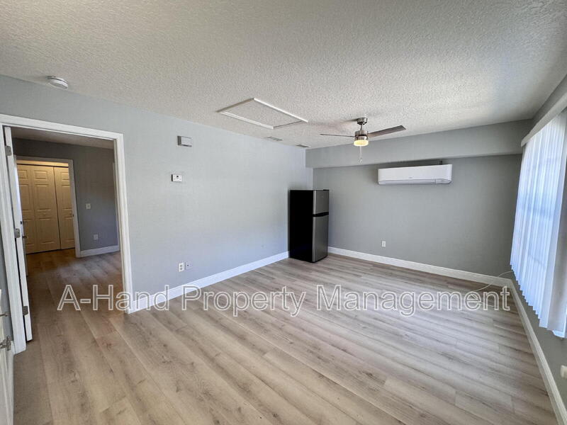 2623 Fan Palm Drive – photo 4