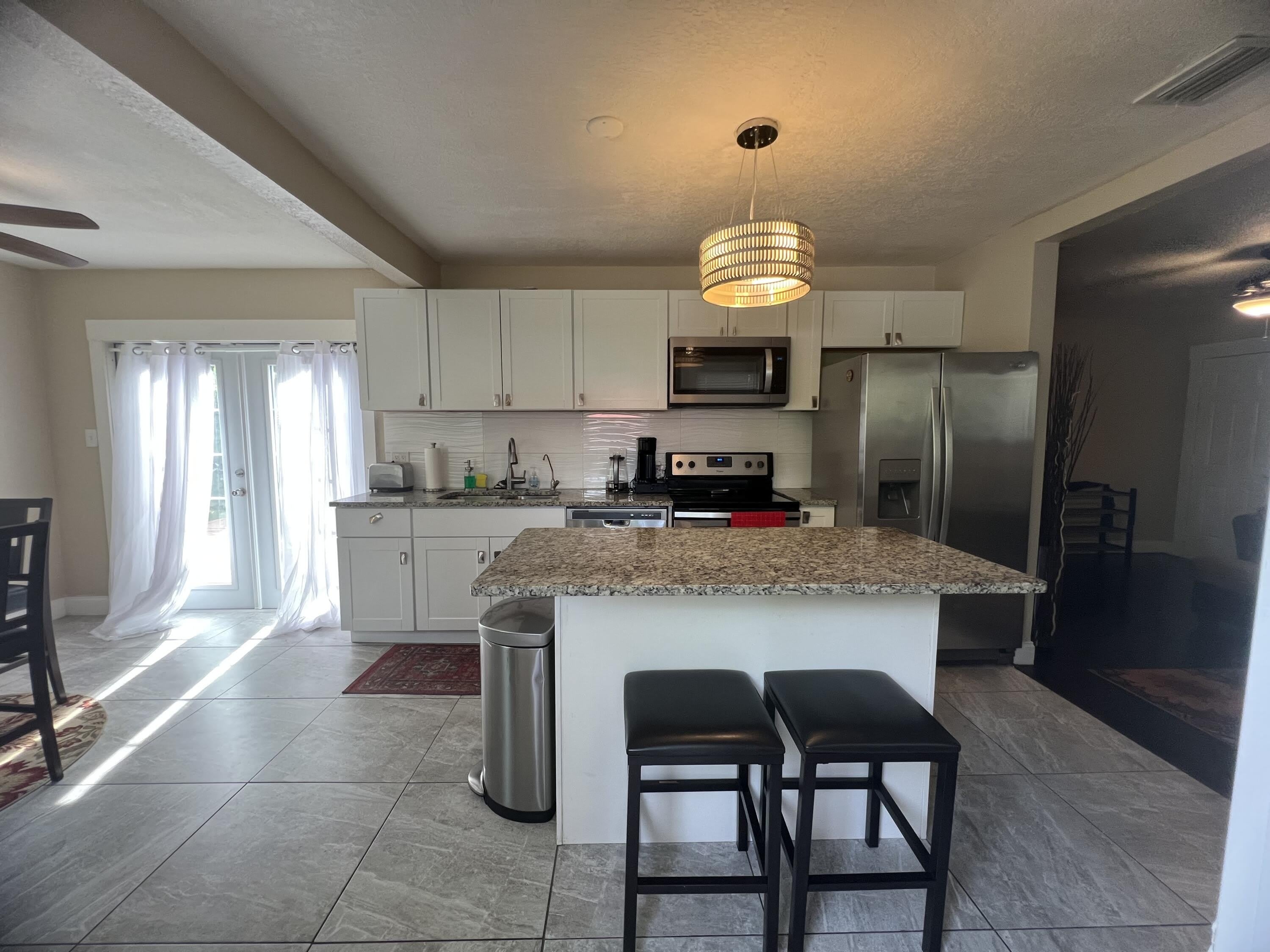 733 Green Street – photo 2