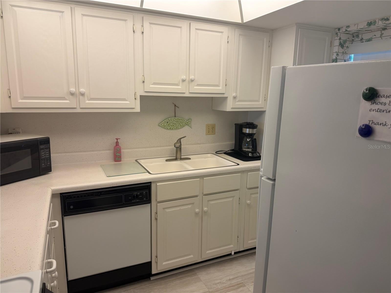 1400 Tarpon Center Drive – photo 3
