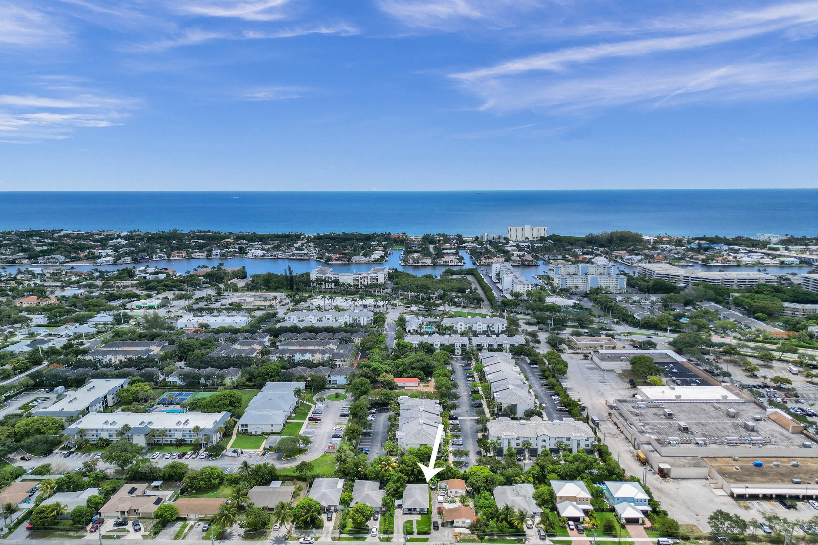 1095 Miami Boulevard – photo 2