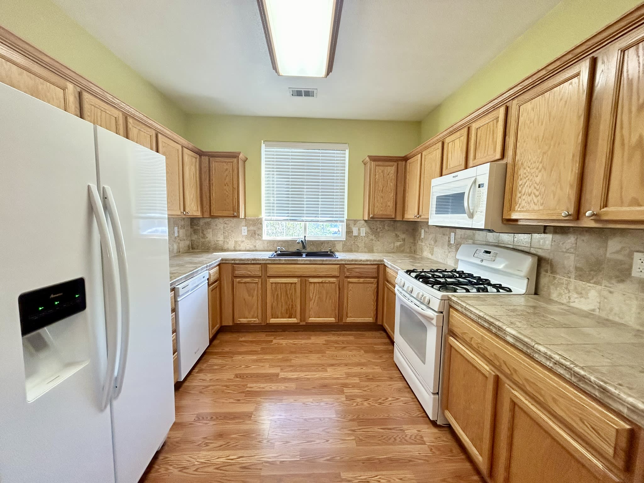 392 Royal Troon Dr – photo 4