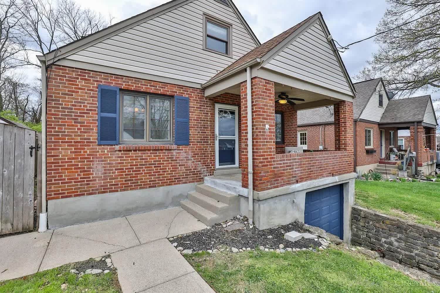 6839 Esther Lane – photo 2