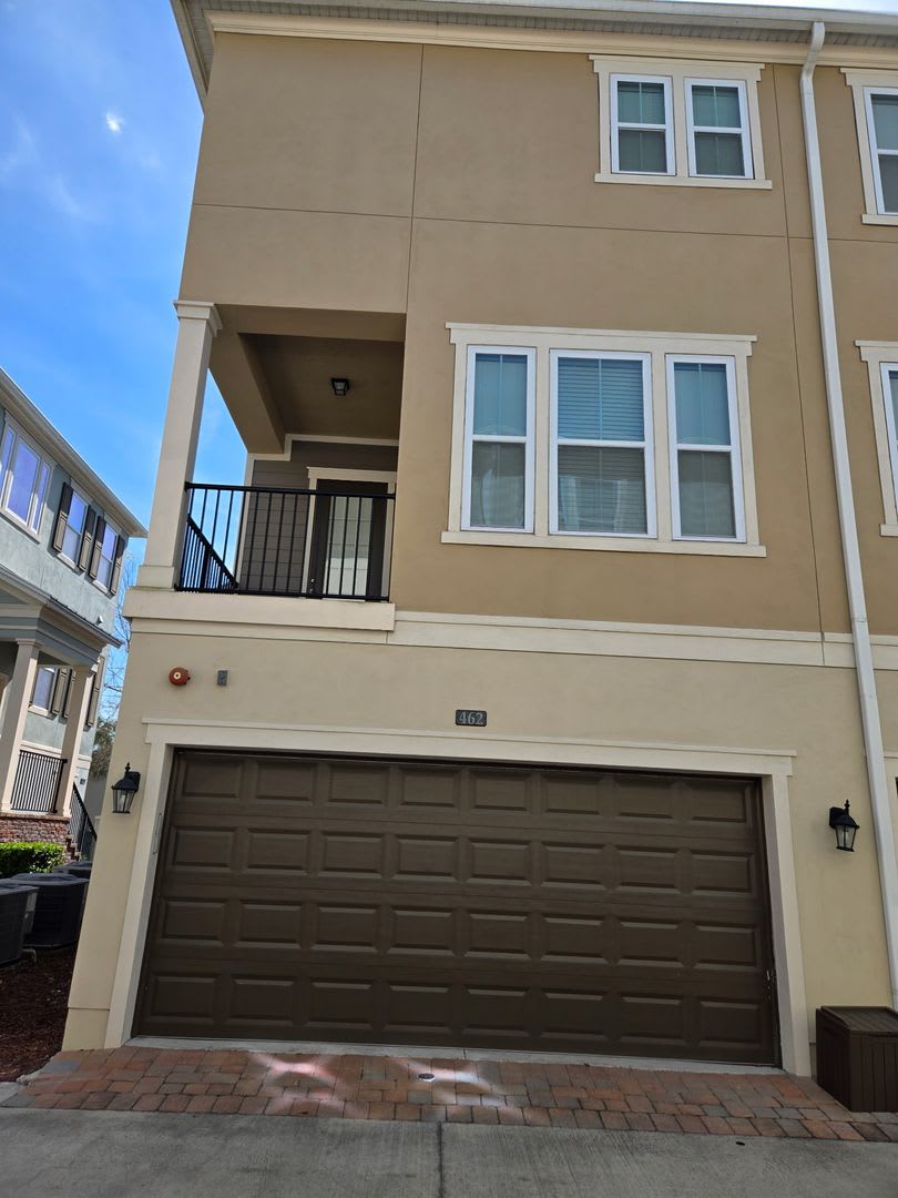 Stunning Three-Story Townhome, Located in the Heart of Altamonte Springs! – photo 3