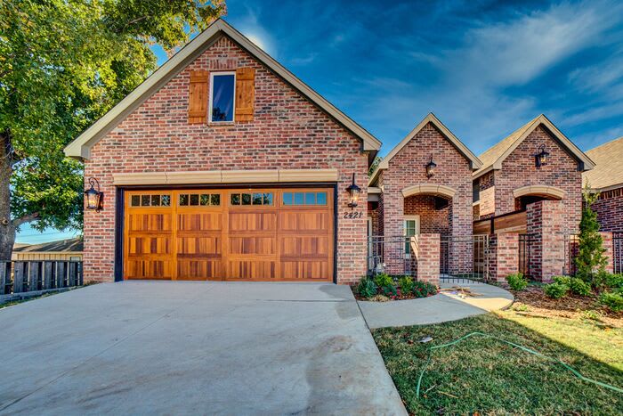 2421 West Imperial Court – photo 3