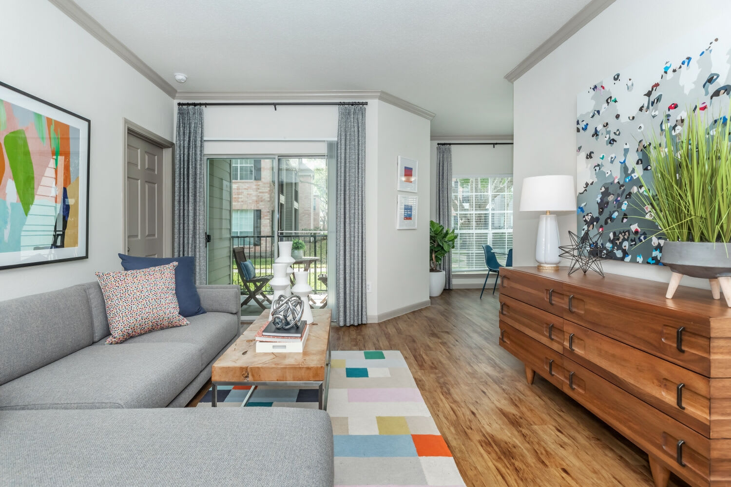 Richmond Towne Home Apartments – photo 1