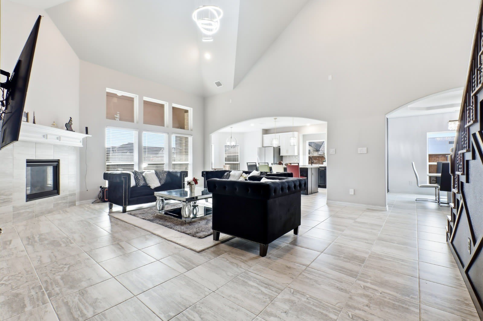 1315 Cascade Lane – photo 3