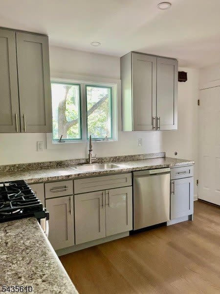 355 Elm St – photo 5