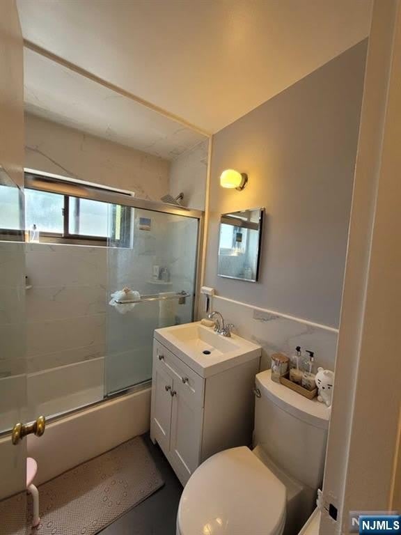 3021 Edwin Avenue – photo 3