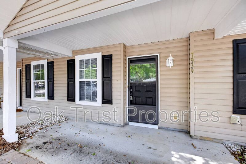 7939 Vermont Rd – photo 4