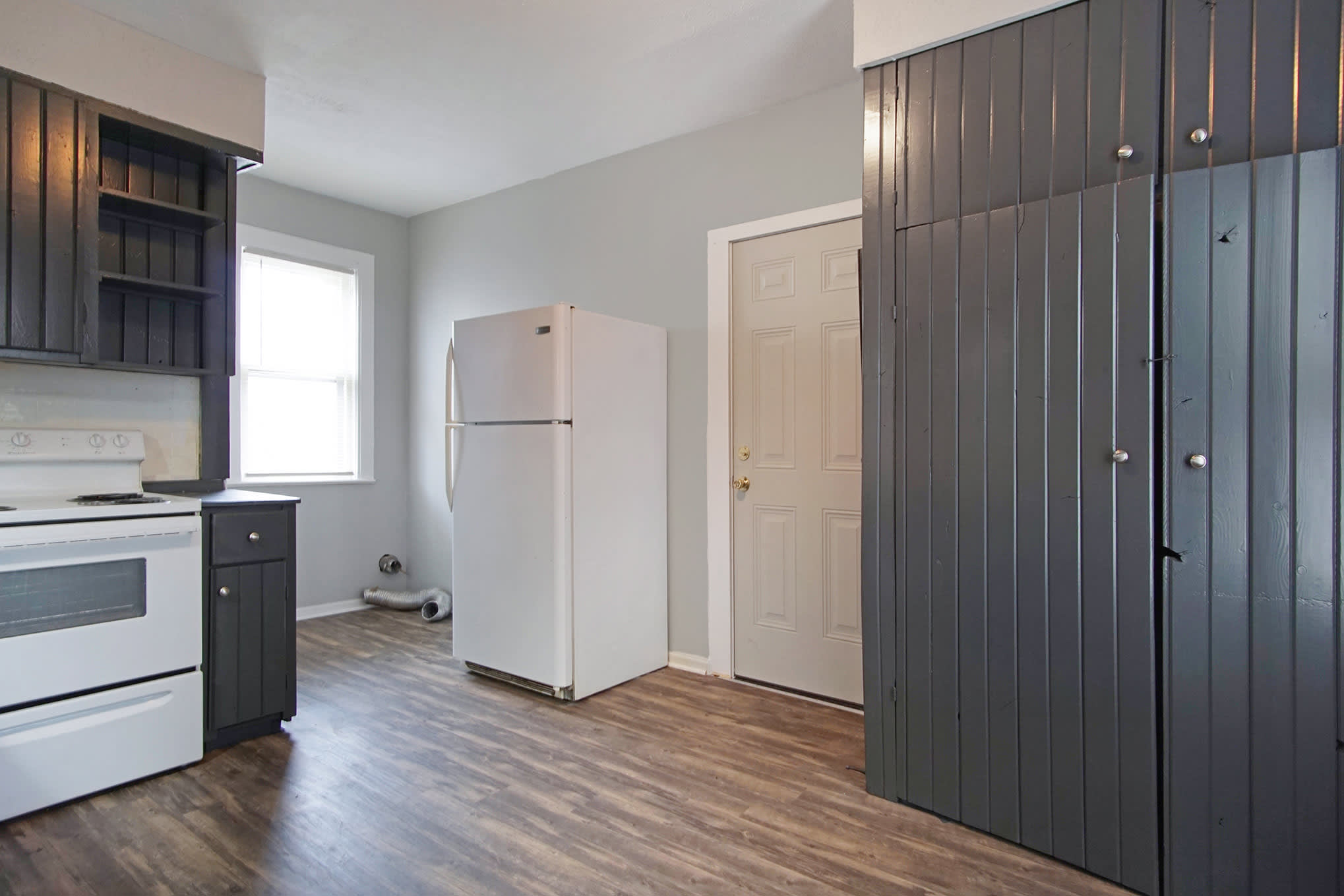 933 S Logan St – photo 5