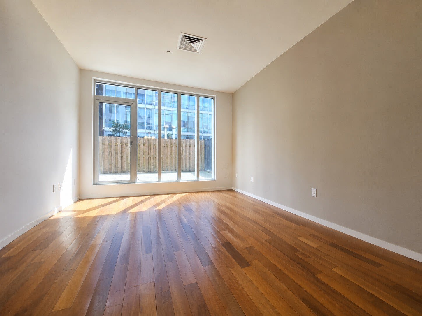 170 N 11th Street – photo 2
