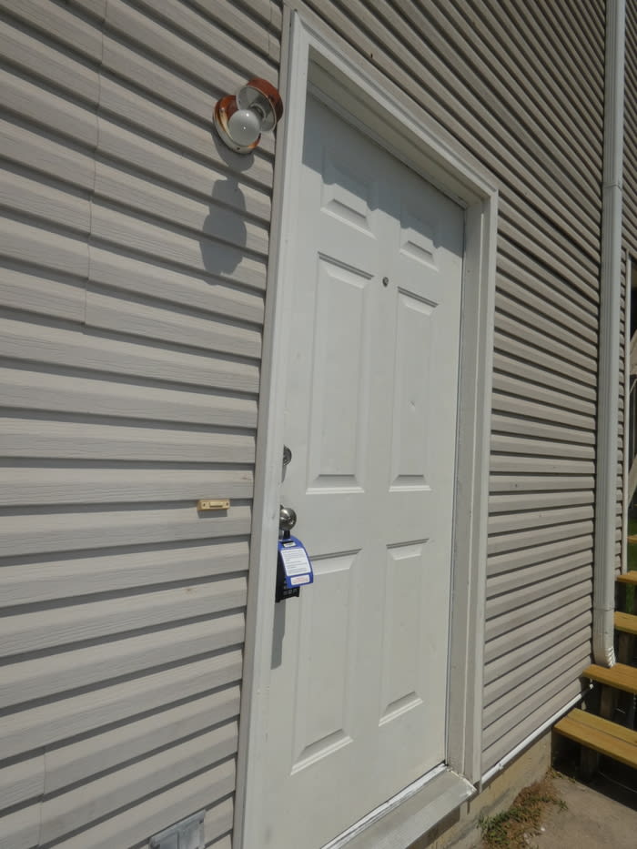 275 Hazel Court – photo 2