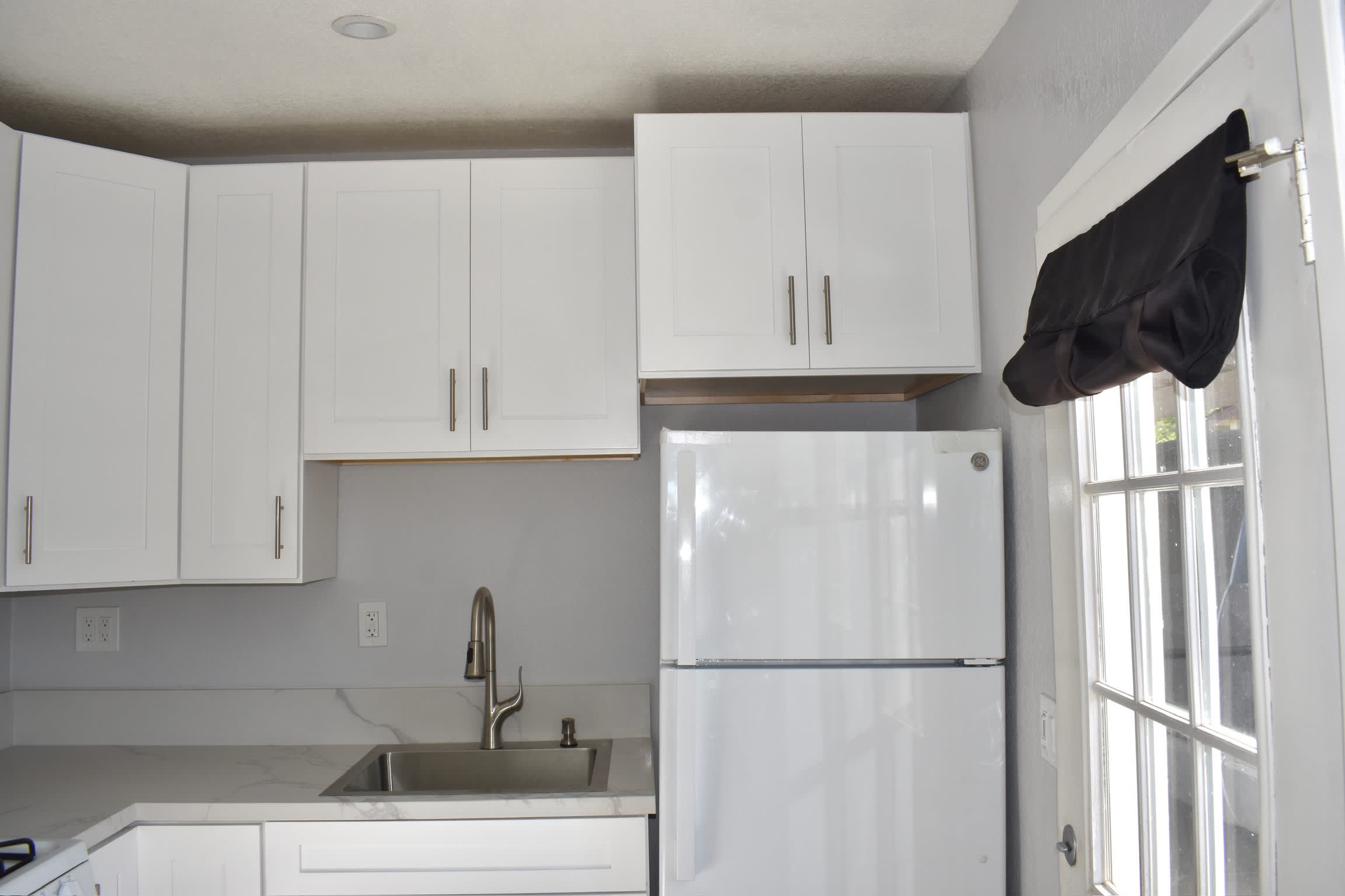 11661 Burke Street – photo 2