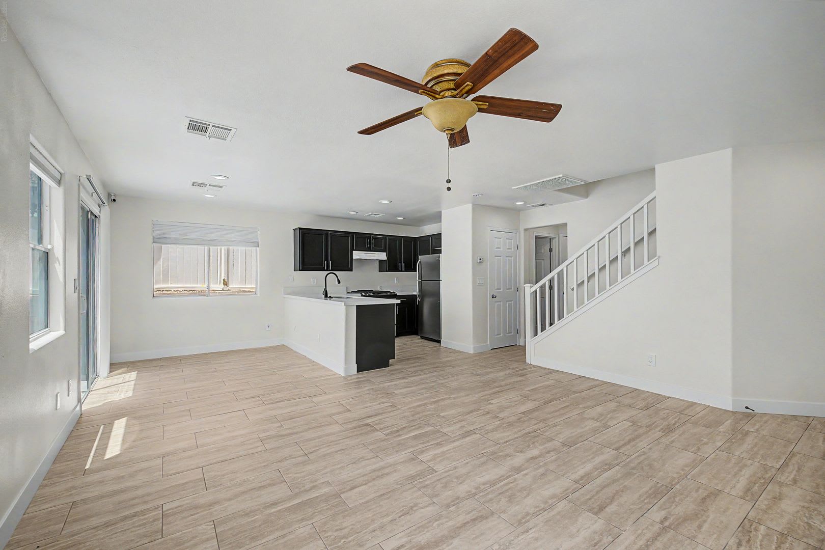 Renovated 3 Bedroom Home In 89131 – photo 3