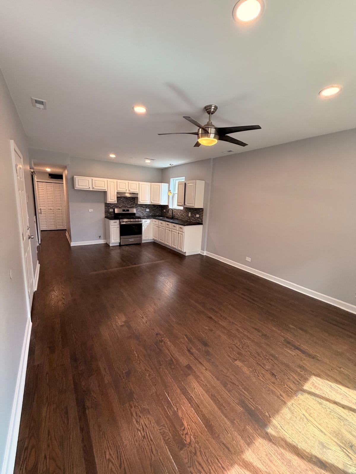 2906 West Flournoy Street – photo 1